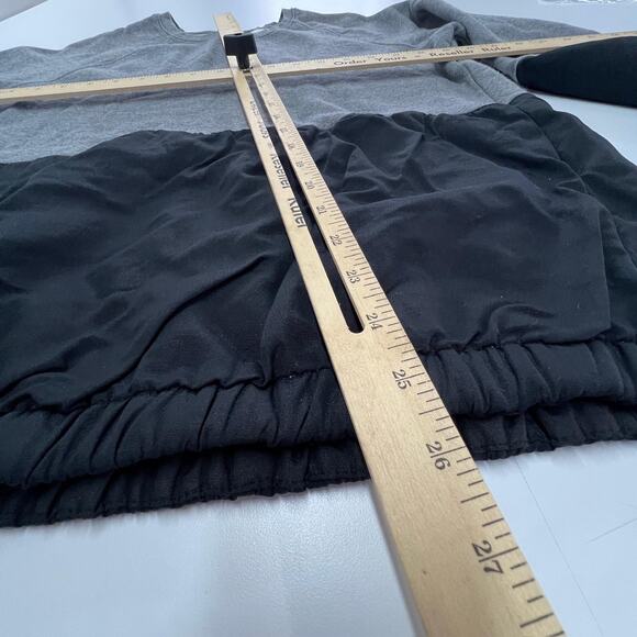 Your Neighbors Pullover Sweater Mens Medium Gray Black Nylon Contrast Crewneck - Picture 7 of 8